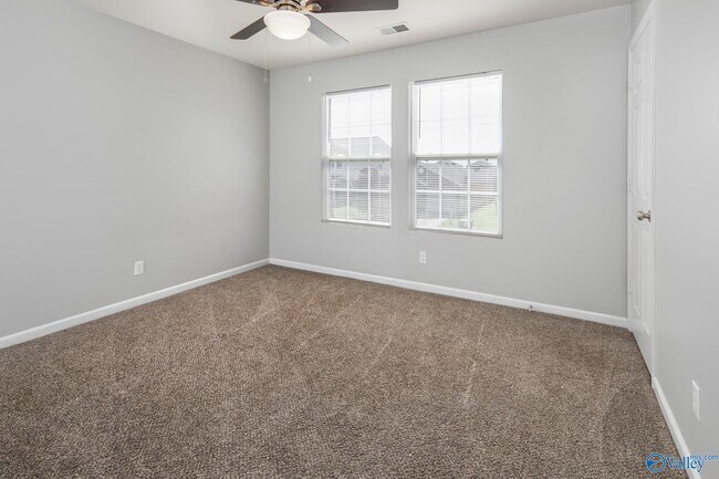 Building Photo - 137 David Barnes Dr