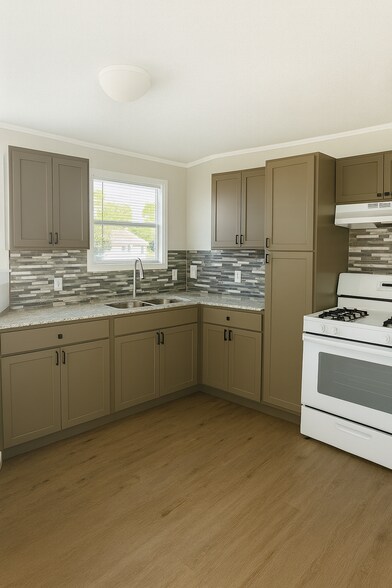 Building Photo - 511 W Duncan St