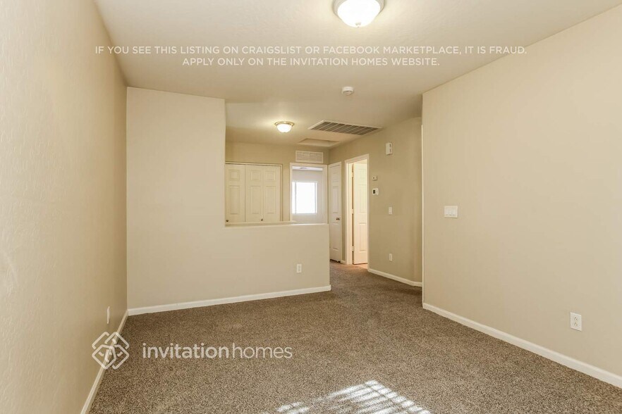 Building Photo - 12918 W Lamar Rd