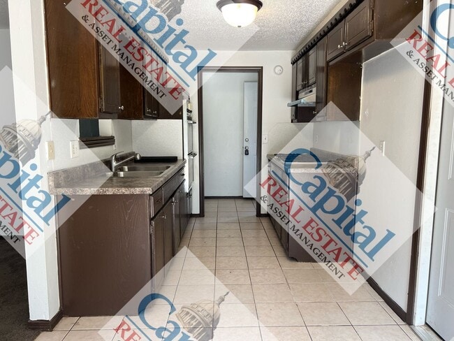 Building Photo - Welcome Home!