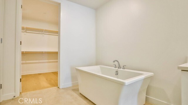 Building Photo - 2606 Rivington
