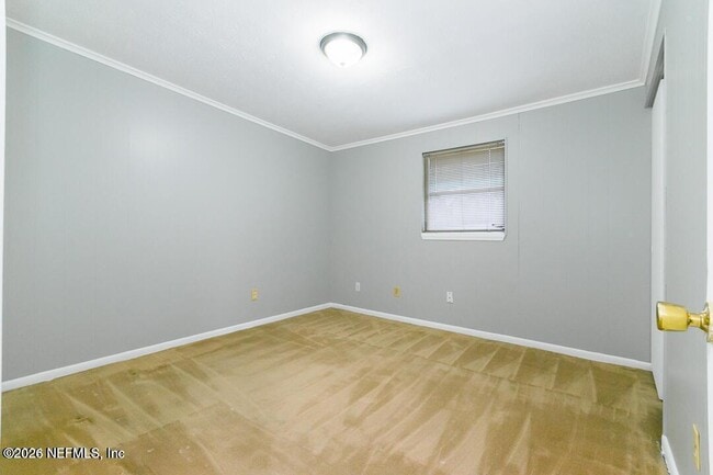 Building Photo - 284 E 47th St