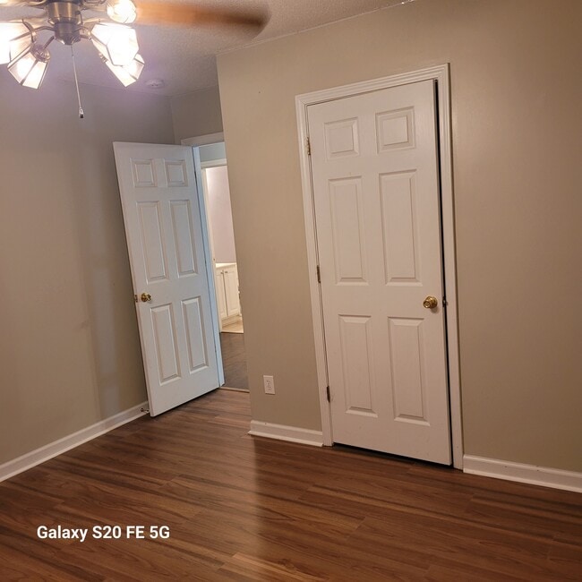 Building Photo - 245 Cardinal Pne Ln