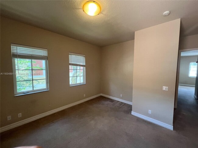 Building Photo - 131 Ennis Ln