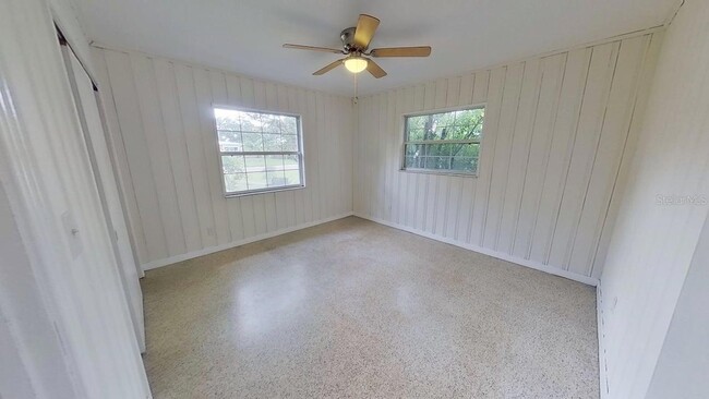 Building Photo - 6374 Hampton Dr N