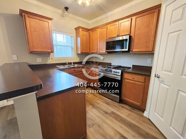 Building Photo - 145 Sunset Ln