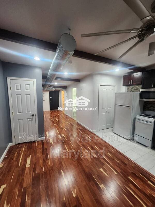 Building Photo - 1421 W Baltimore St