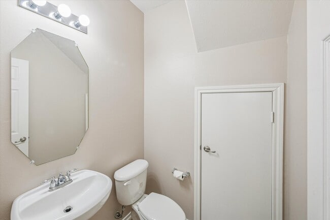 Building Photo - 3206 Pearl Bluff Ln