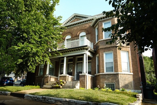 Building Photo - 3628-30 Shaw Boulevard