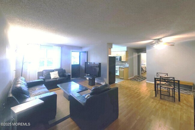 Building Photo - 76 Wharfside Dr