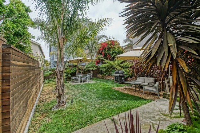 Building Photo - ENJOY INDOOR/OUTDOOR CALIFORNIA LIVING IN THIS CHARMING & STYLISH, 3BR1.5BA GOLDEN HILLS HOME W/ ...