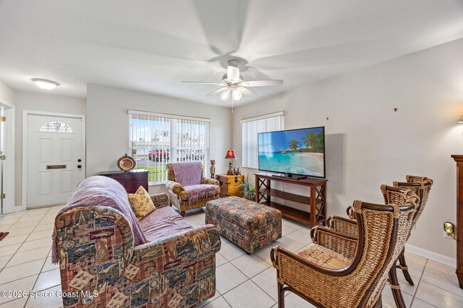 Building Photo - 416 Dove Ln