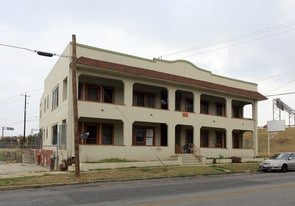 Building Photo - The Studios