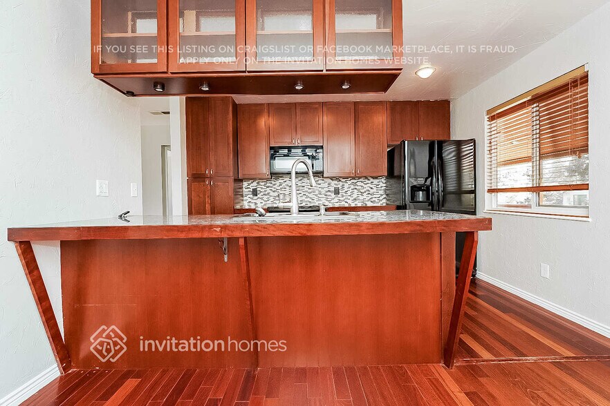 Building Photo - 9254 Garland St