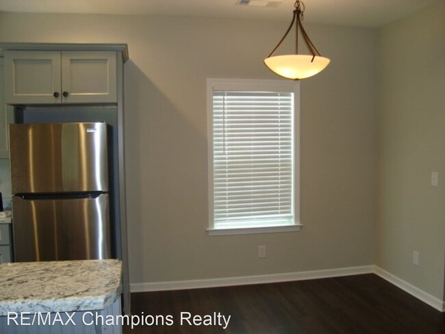 Building Photo - 3 br, 2 bath House - 3325 Hal's Way