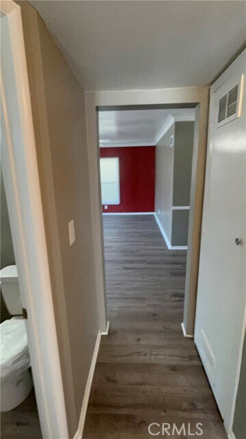 Building Photo - 1818 N Kingsley Dr