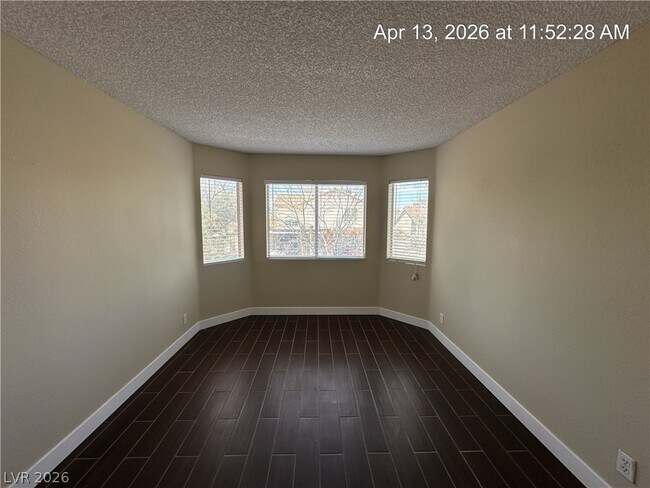 Building Photo - 115 Hanover Dr