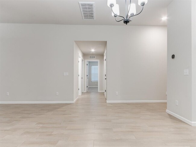 Building Photo - 18012 Austin Ct