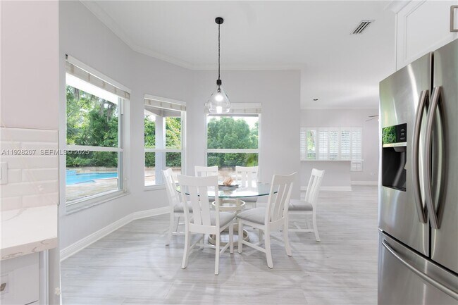 Building Photo - 7440 SW 170th Terrace