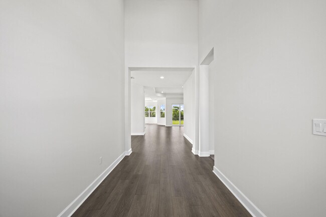 Building Photo - 14421 Spruce Pne Dr