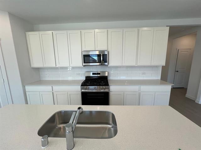 Building Photo - 10009 Warlander Dr