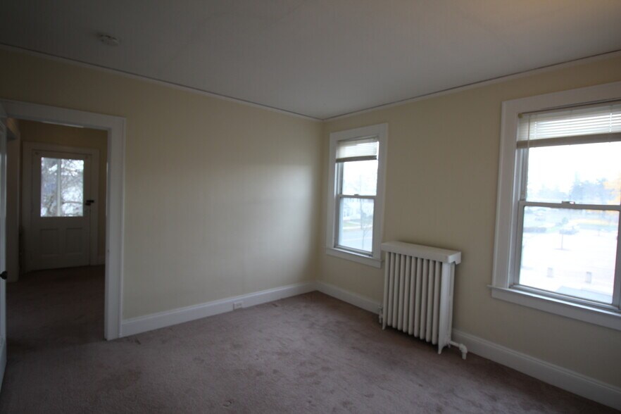 Building Photo - 411 Fairfield Ave