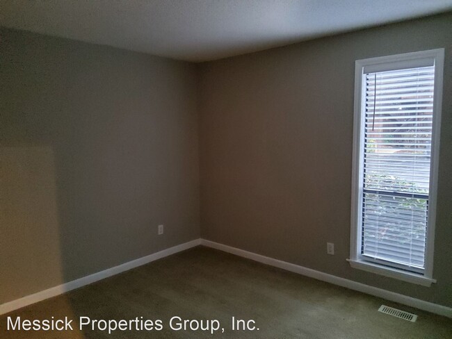 Building Photo - 2 br, 2 bath House - 163 Cedar Lake Trail