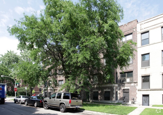 Building Photo - 5401 S Ellis Ave