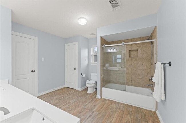 Building Photo - 1622 Cottage Landing Ln