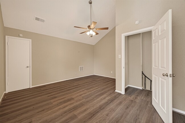 Building Photo - 12239 W Village Dr