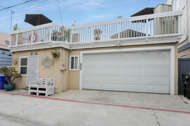Building Photo - 824 Rockaway Ct
