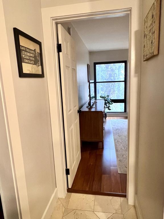 Building Photo - 7777 W 91st St