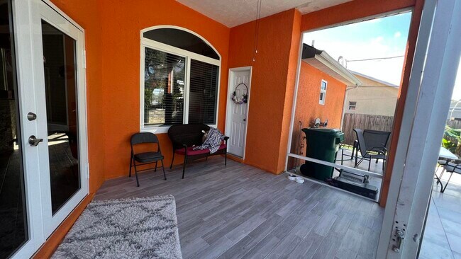 Building Photo - 4516 NW Alsace Ave