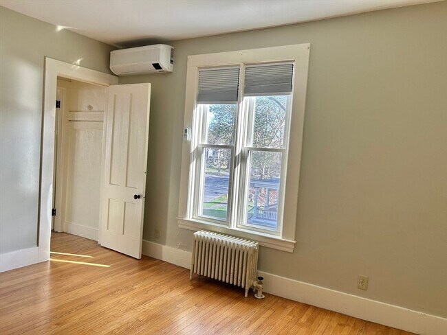 Building Photo - 48 Congress St