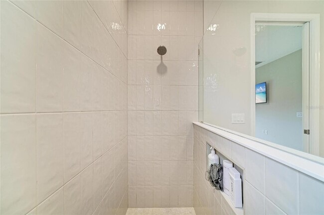 Building Photo - 1079 Waterline Ct