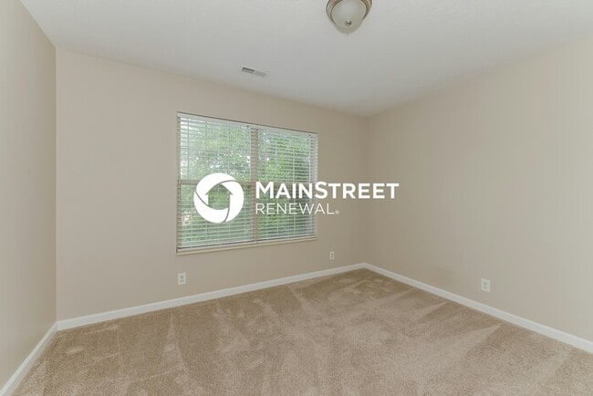 Building Photo - 4 Bedroom Pet-Friendly Home in Goodlettsville, TN with Main Street Renewal