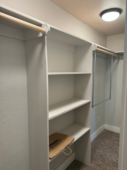 Building Photo - 1529 NW 46th St