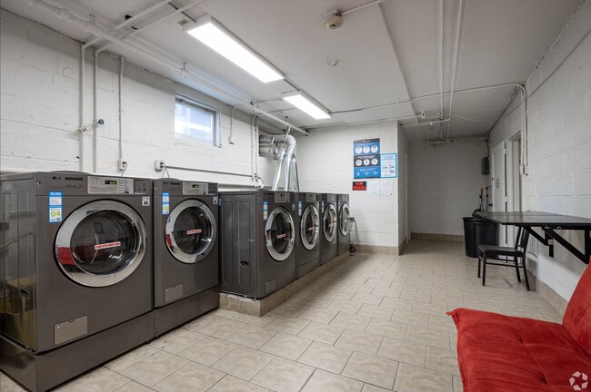 Building Photo - Edgar Gardens Apartments