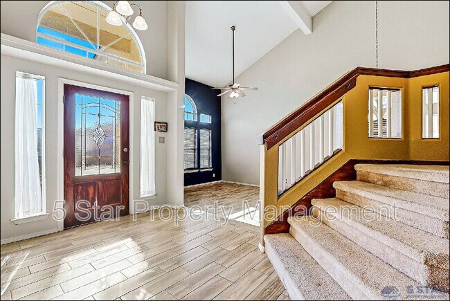 Building Photo - 3140 Tierra Agave Dr