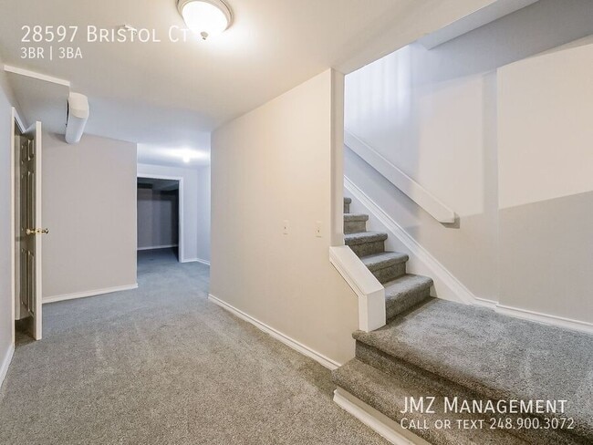 Building Photo - 28597 Bristol Ct