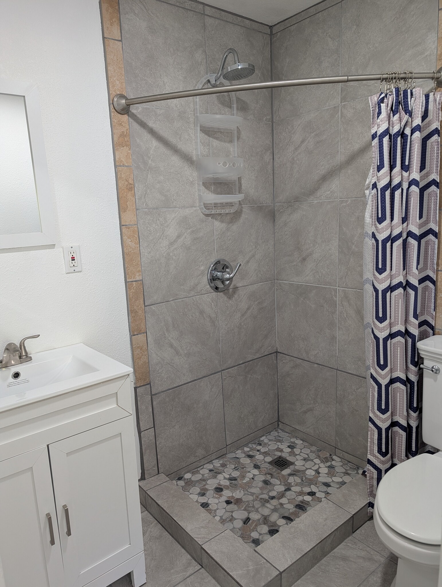 Building Photo - 1901 E Noel St