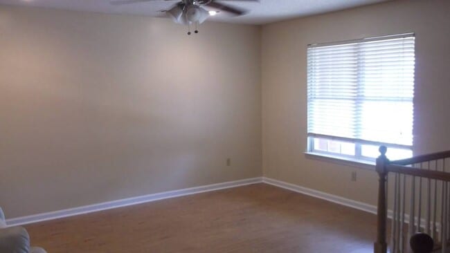 Building Photo - 1451 Roberts Rd