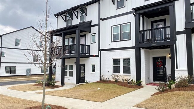 Building Photo - 1040 Knoxboro Ln