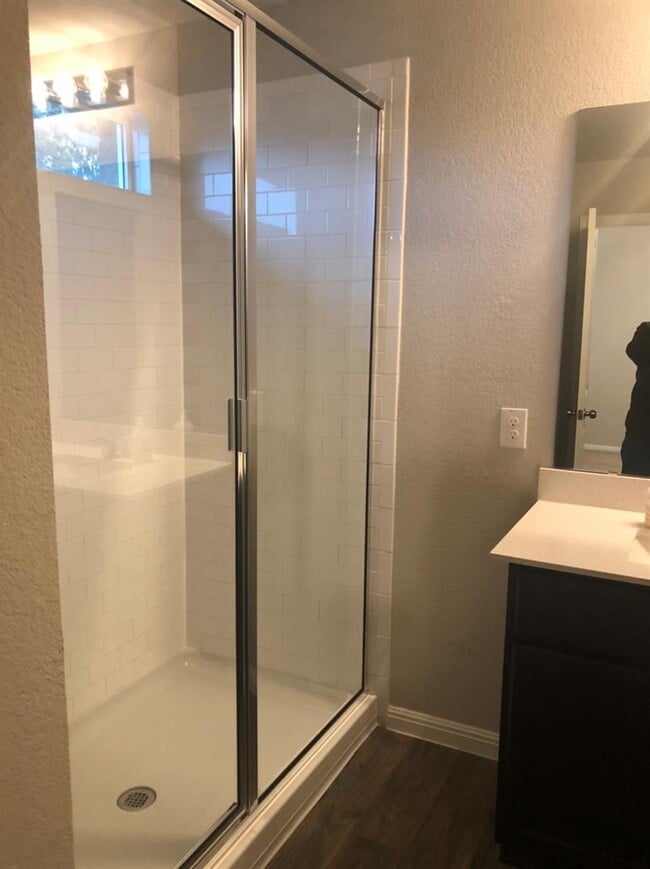 Building Photo - 3504 Blazeby Dr