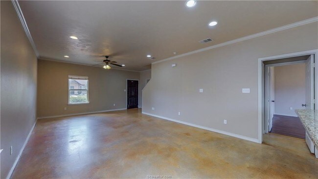 Building Photo - 3357 Keefer Loop