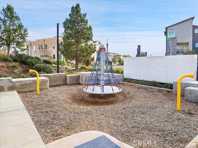 Building Photo - 105 Biome