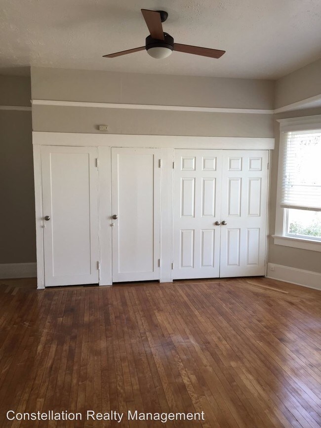 Building Photo - 2131 Albatross St