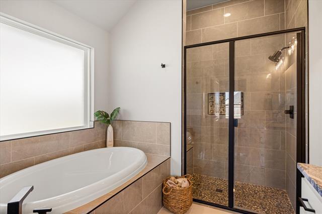Building Photo - 1136 Wild Rose