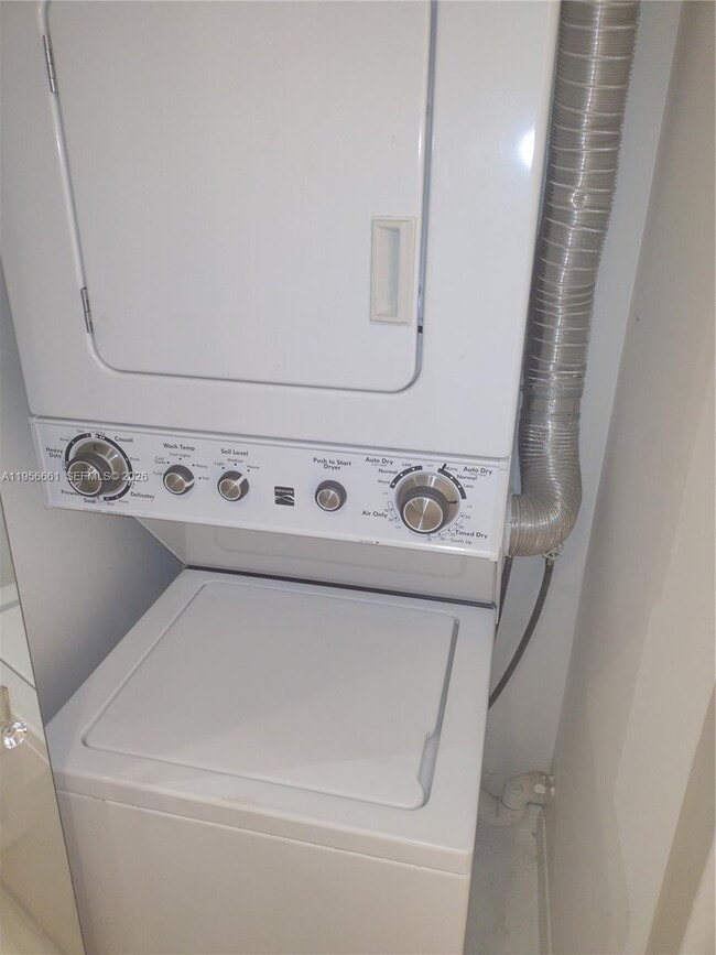 Building Photo - 1200 SW 130th Ave