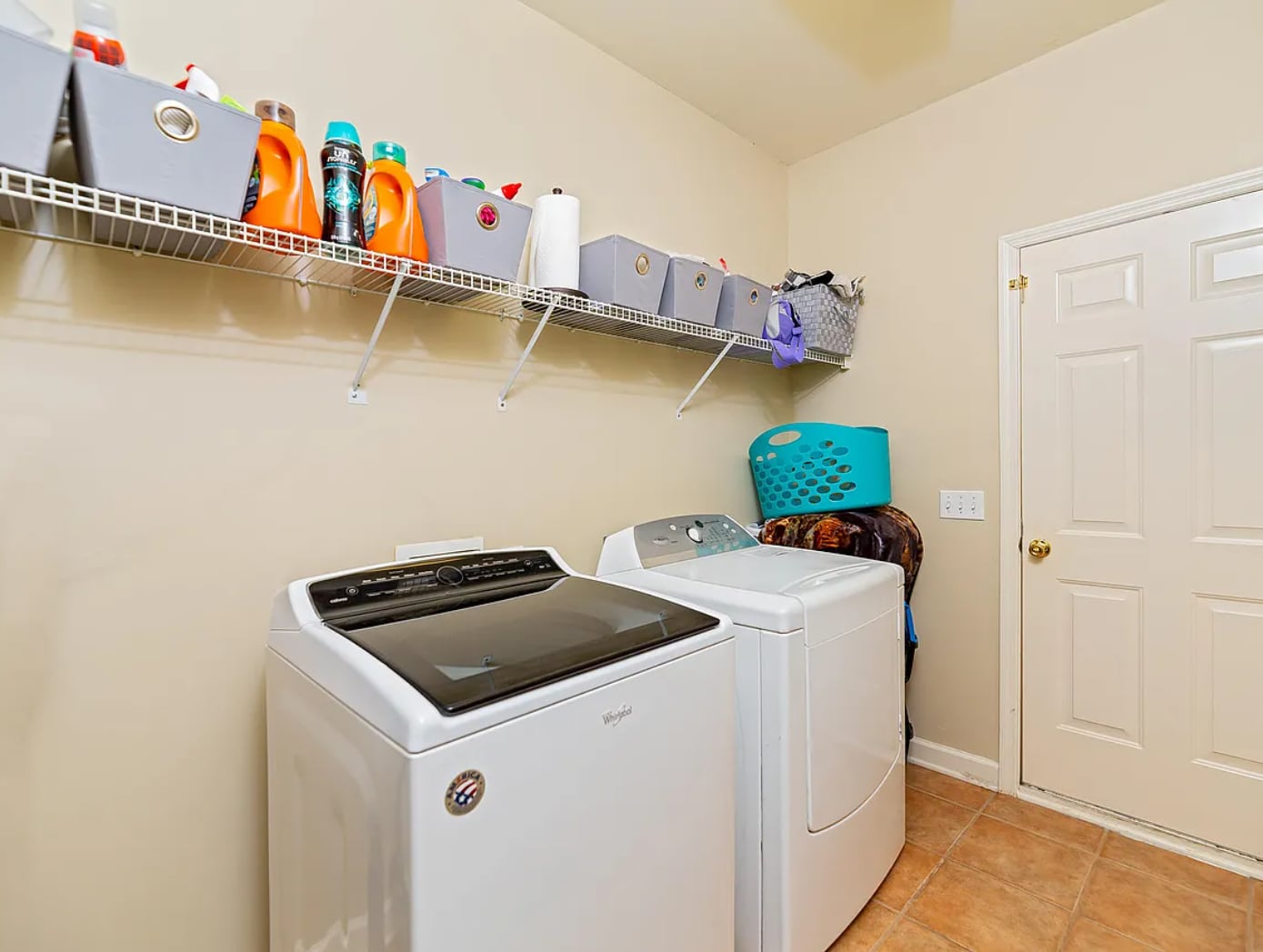 Laundry Room - 490 Sheldon Rd